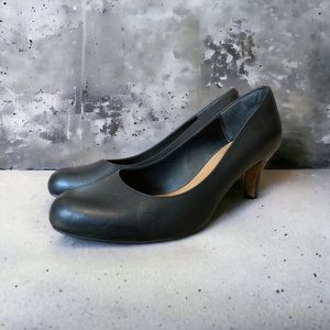 Black Clark heels